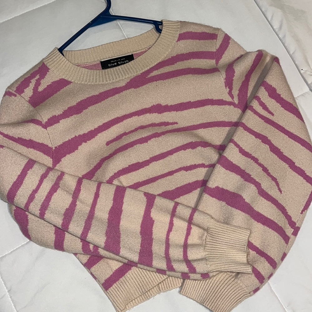 Zebra cropped sweater
